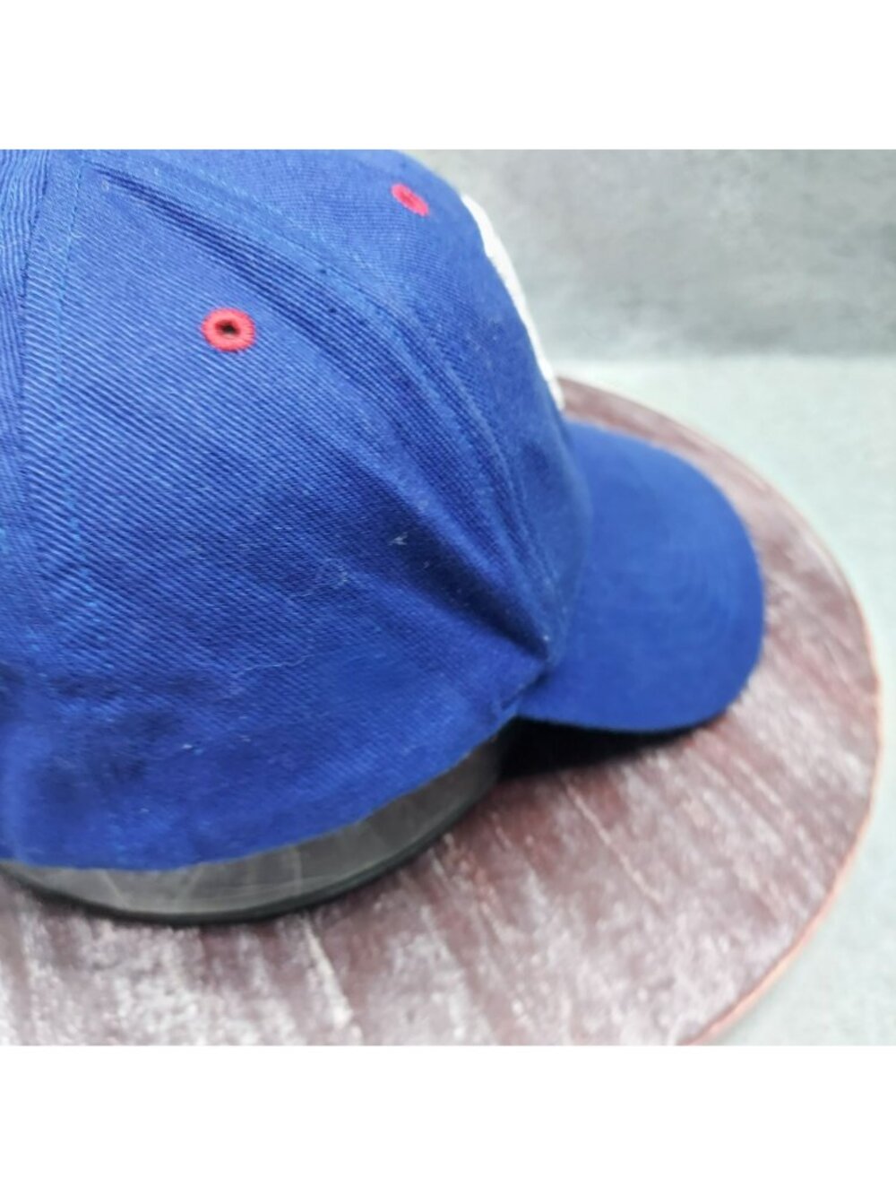 Texas Rangers Adjustable Blue Baseball Cap With Embroidered Logo - Picture 6 of 14